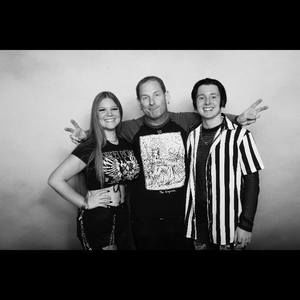 Meet your Posher, Kaine